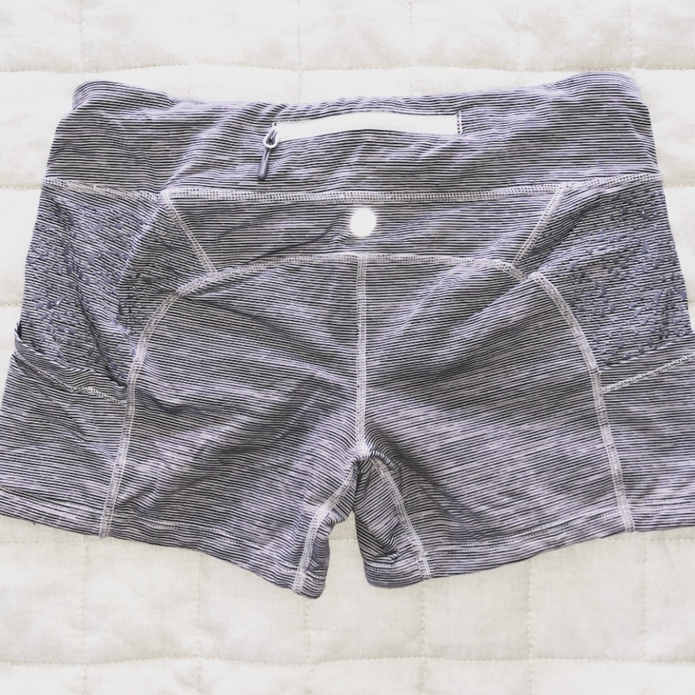 Lululemon spandex shorts